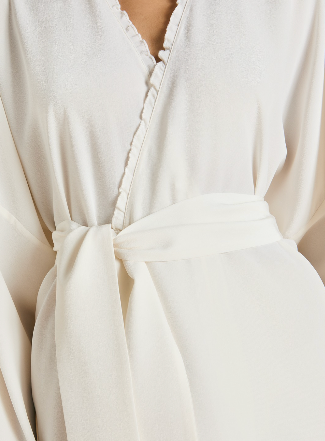 Mimi Ivory Robe