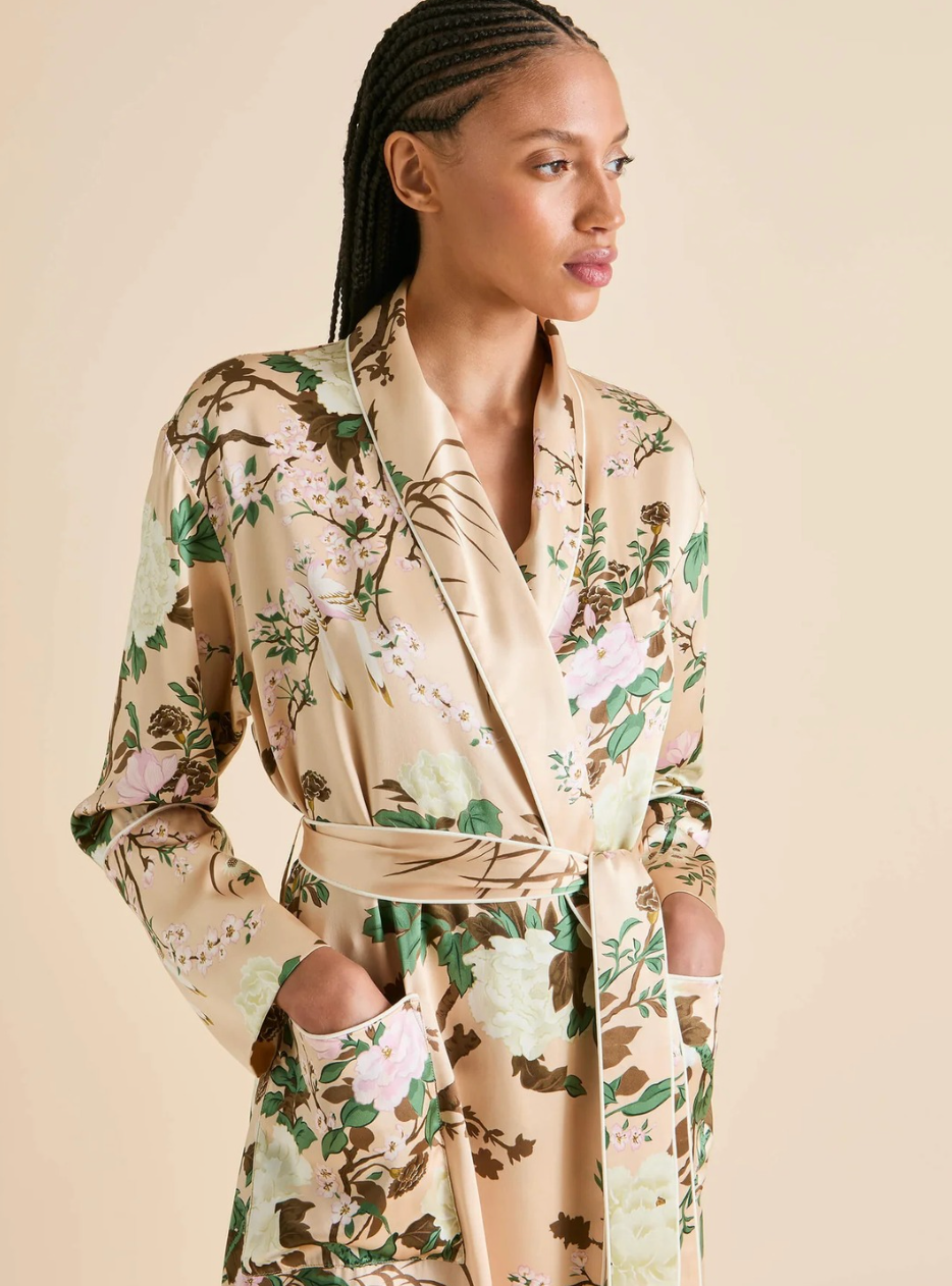 Capability Tirtoff Cream Floral Robe